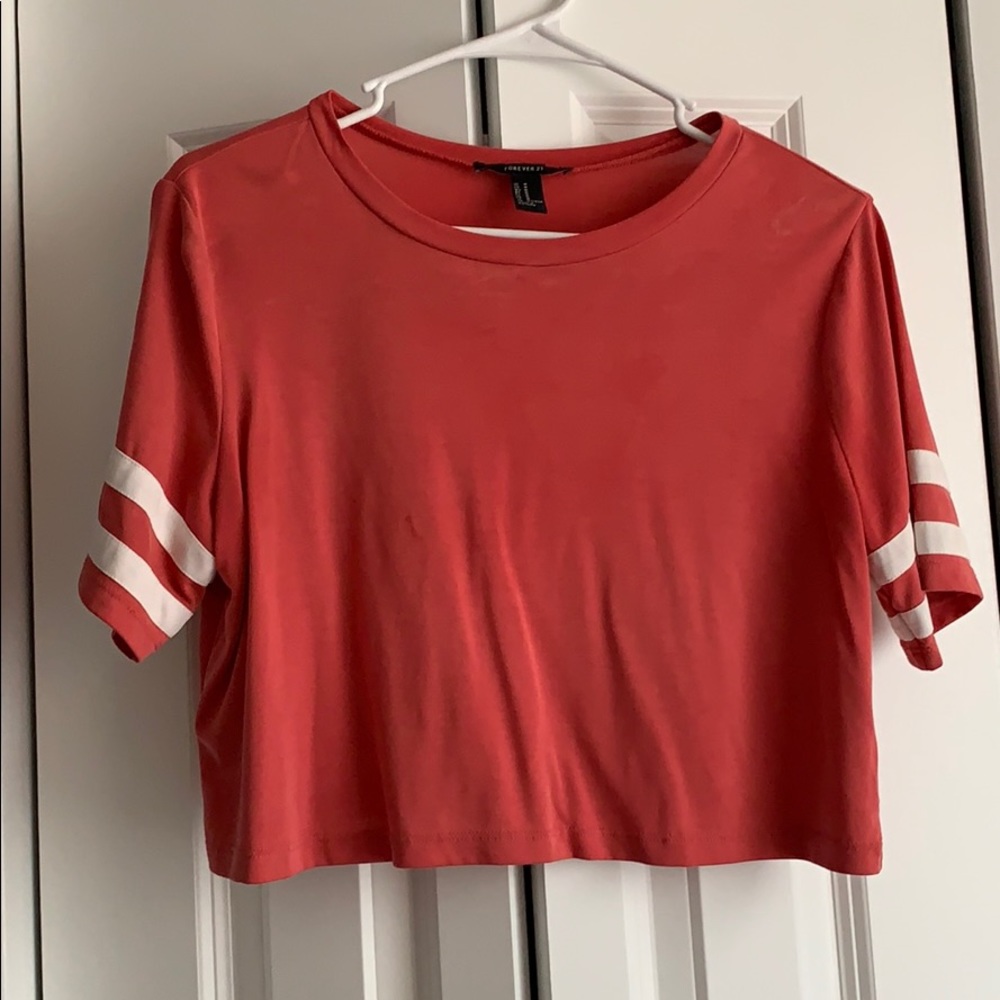 cropped tee